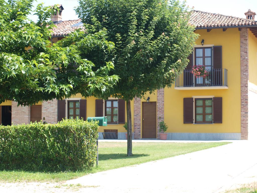 La Casa In Rivalta Villa Verduno Exterior photo